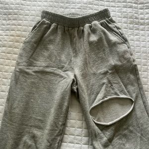 Adika Lygon Flare Sweatpants Grey Small